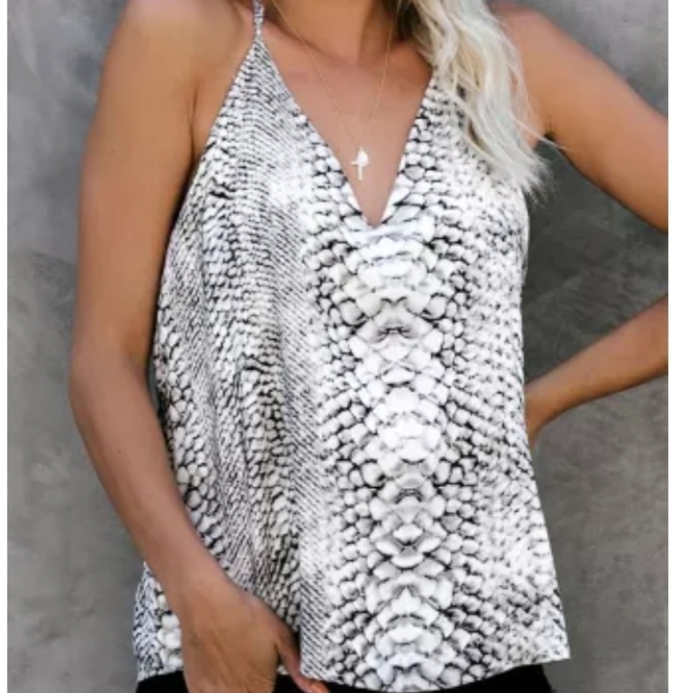 Snakeskin Print Tank With Shelf Lining